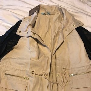 Leather sleeve tie waist jacket